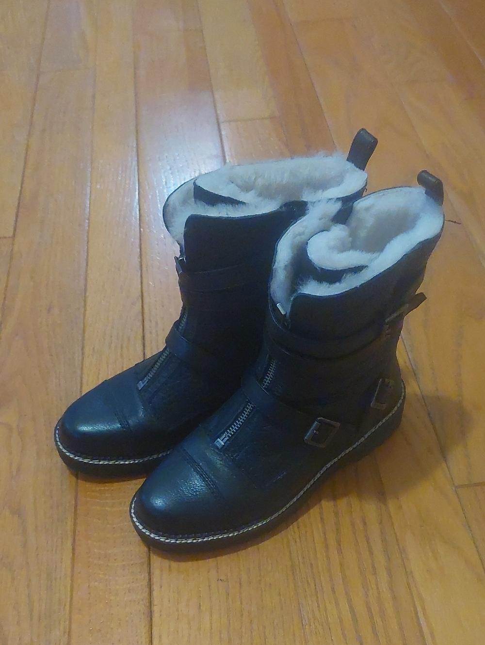 Arturo Chaing Black Leather Boots